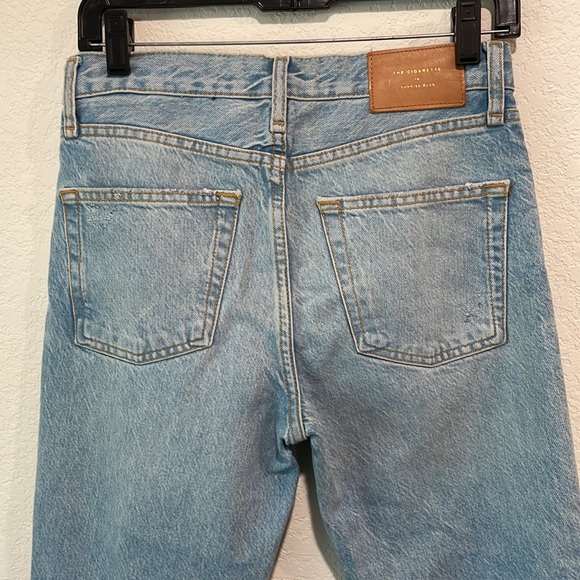 Zara high waisted raw hem distressed knees straight leg jeans size 2 - Picture 7 of 8